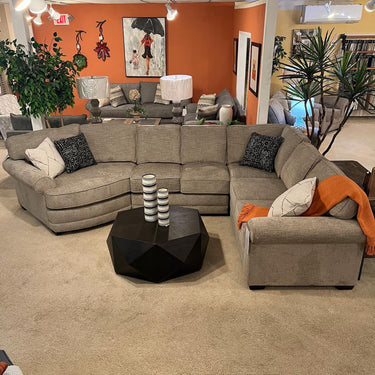 Brantley 4Pc Sectional