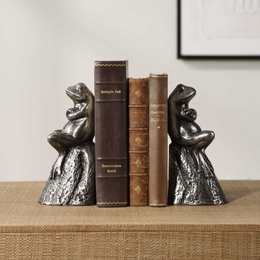 Daydreaming Frogs, Bookends