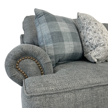 Knox Sofa w/Nailhead