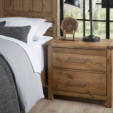 752 Dovetail 2-Drawer Night Stand