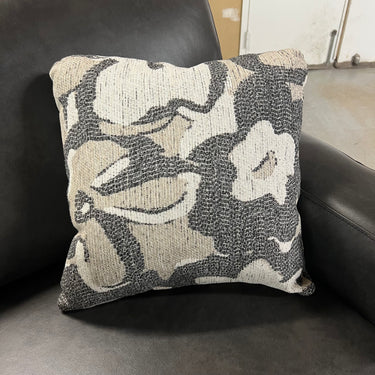 20" Down Pillow Without Welt