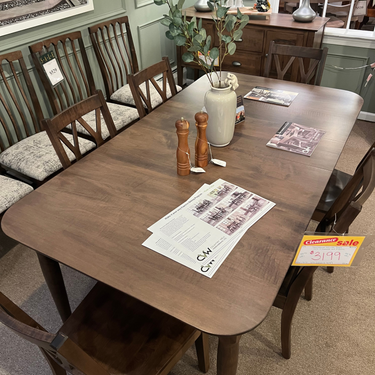 Lewiston 42" X 54" Table W/2-11" Leaves and 6 Chairs